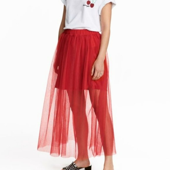 H&M Skirts Chic Sexy Pleated Tulle Maxi Skirt In Red Poshmark